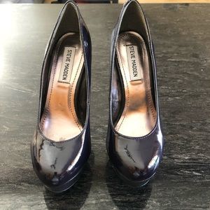 Purple patent leather heels/ Steve Madden